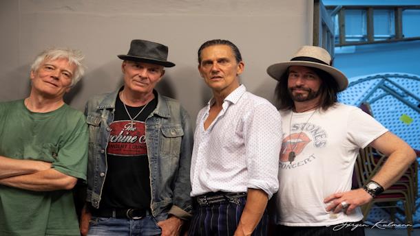 Stones Jam